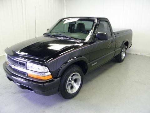 1999 Chevrolet S10 Regular Cab Data, Info and Specs
