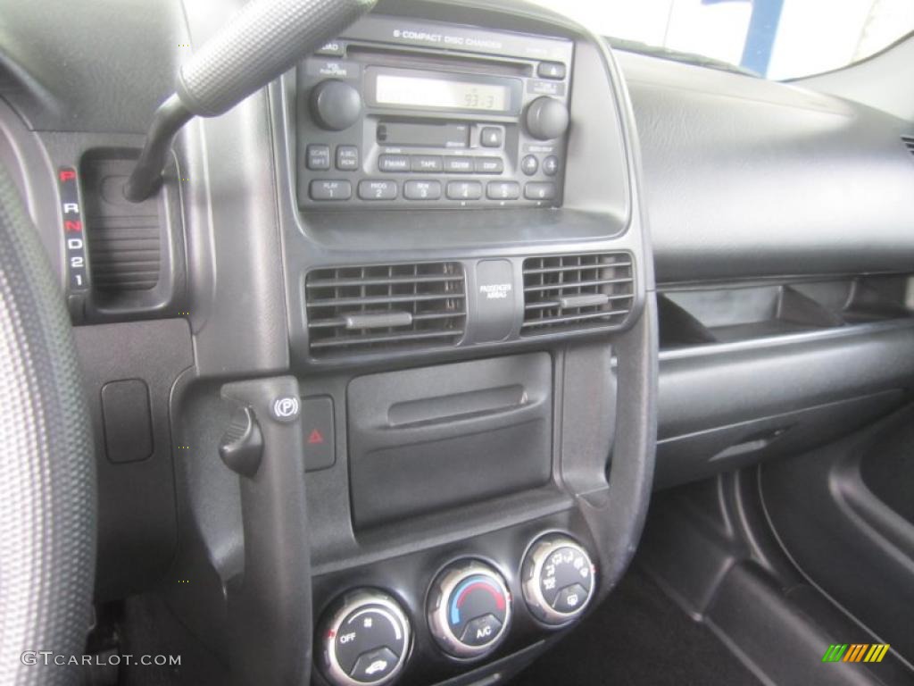 2006 CR-V EX 4WD - Silver Moss Metallic / Black photo #26