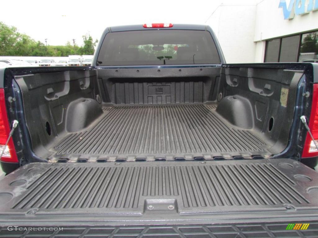 2008 Sierra 1500 SLE Crew Cab - Midnight Blue Metallic / Light Titanium photo #19