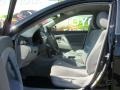 Black - Camry LE Photo No. 7