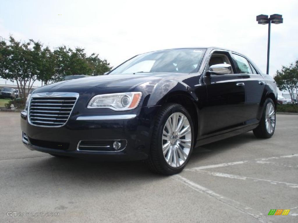 Blackberry Pearl 2011 Chrysler 300 Limited Exterior Photo #49281203