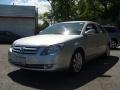 Titanium Metallic - Avalon XLS Photo No. 4