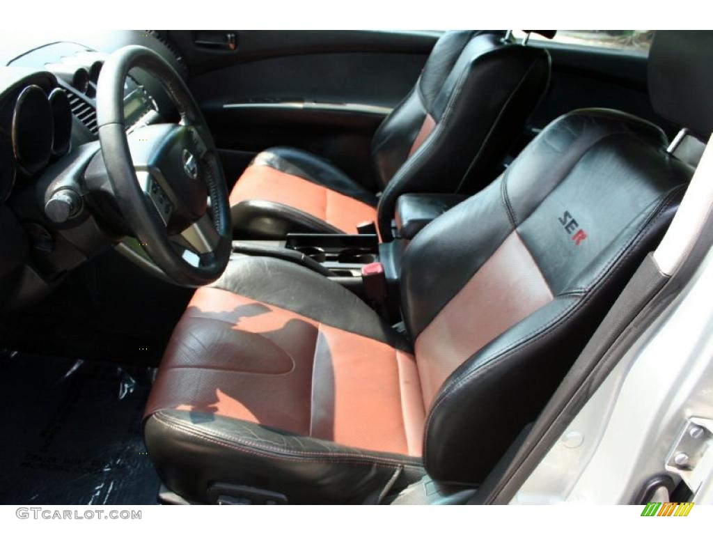 2005 Nissan Altima 3.5 SE-R Interior Color Photos