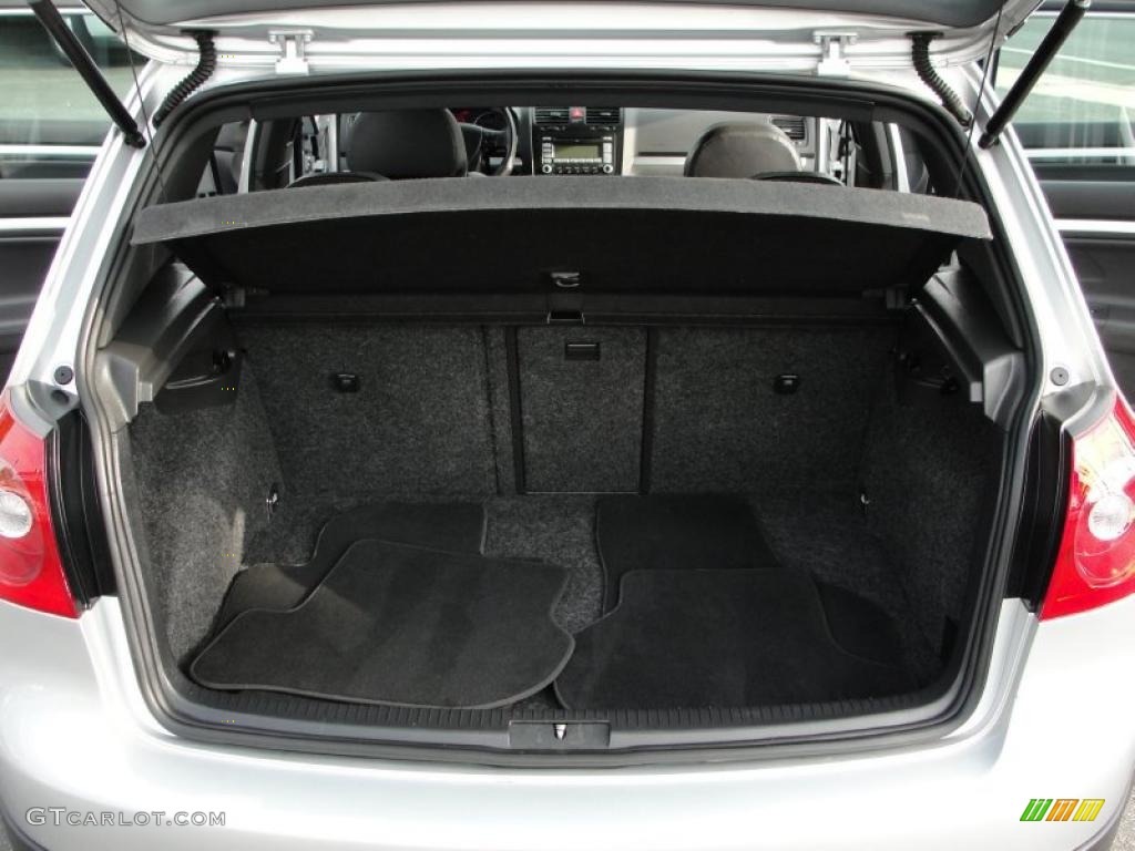 2007 Volkswagen GTI 4 Door Trunk Photo #49288769
