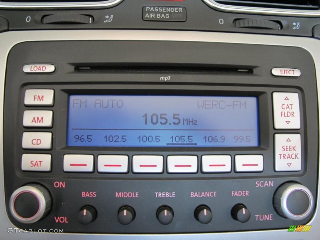 2008 Volkswagen Eos Lux Controls Photo #49289378