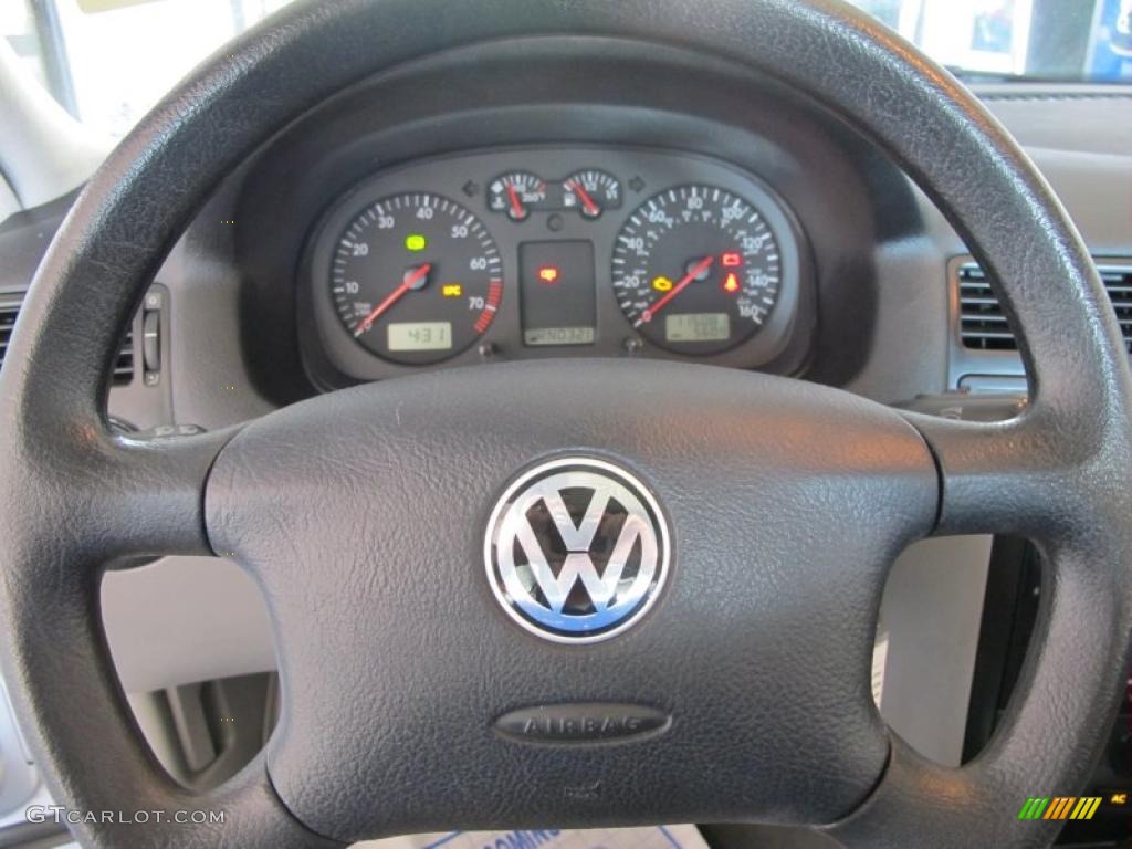 2002 Volkswagen Jetta GLS Sedan Steering Wheel Photos
