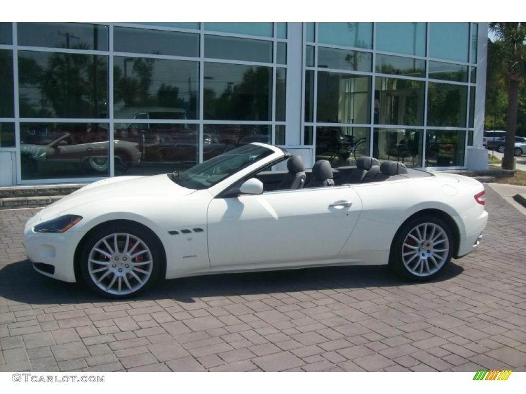Bianco Eldorado (White) 2011 Maserati GranTurismo Convertible GranCabrio Exterior Photo #49291040