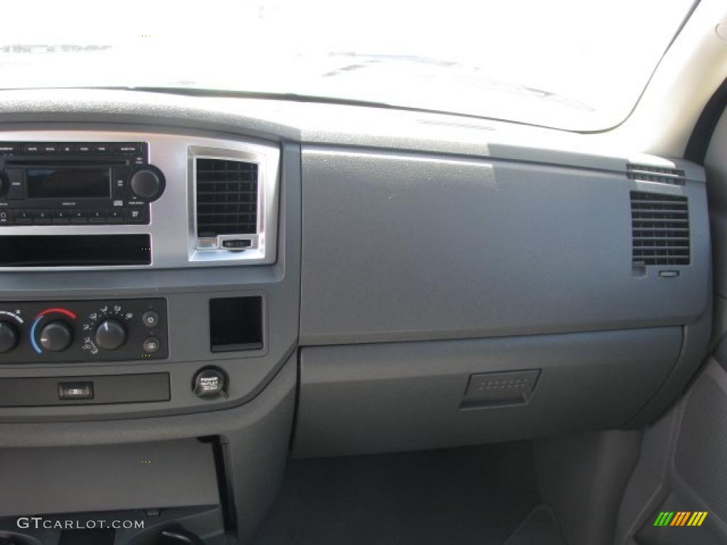 2008 Ram 1500 Big Horn Edition Quad Cab 4x4 - Inferno Red Crystal Pearl / Medium Slate Gray photo #15