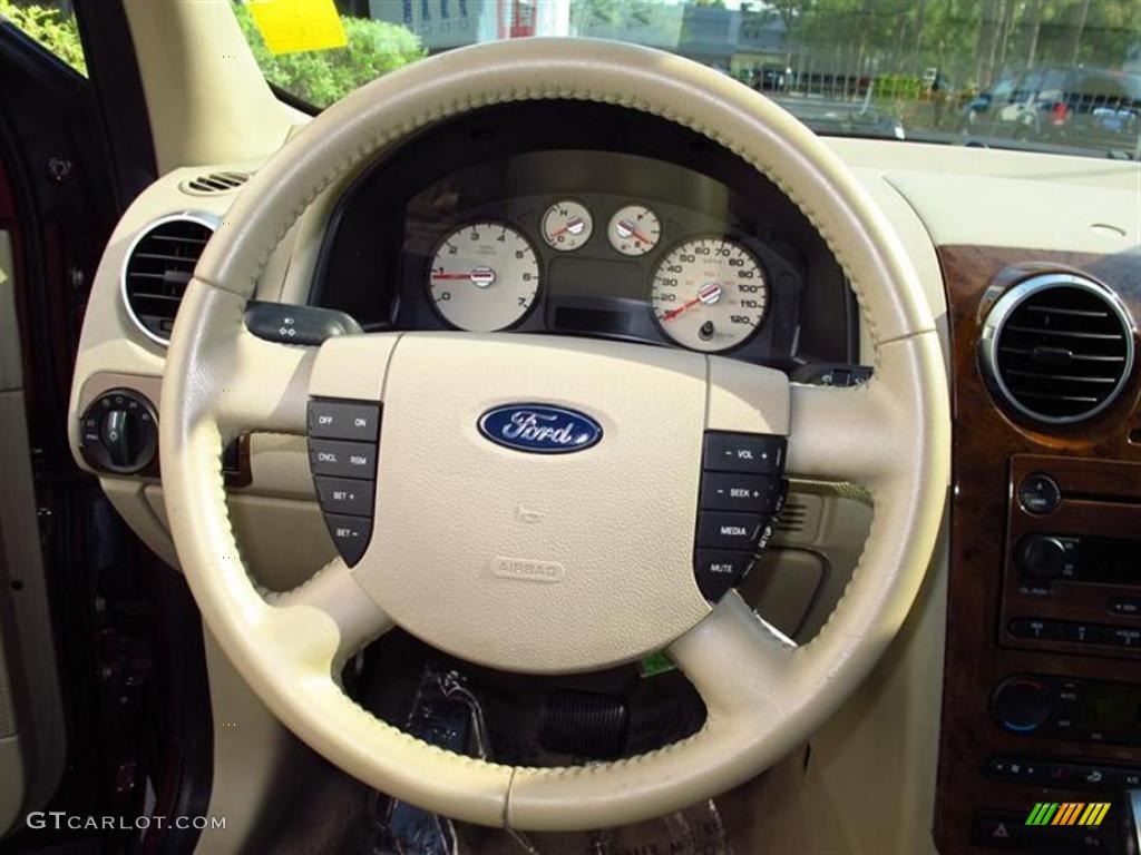 2006 Ford Freestyle Limited Pebble Beige Steering Wheel Photo #49296320