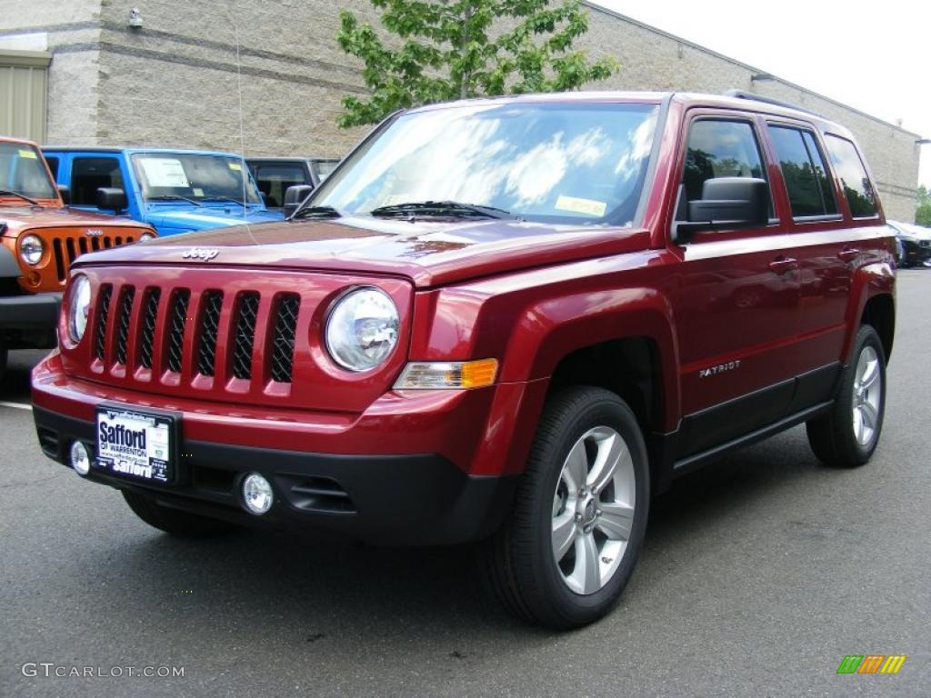 2011 Patriot Latitude 4x4 - Deep Cherry Red Crystal Pearl / Dark Slate Gray photo #1