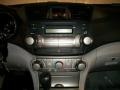 Classic Silver Metallic - Highlander 4WD Photo No. 14