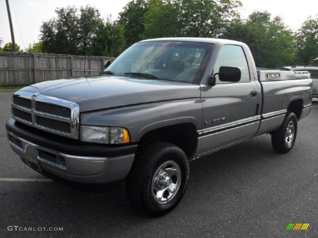 Dark Silver Metallic Dodge Ram 1500