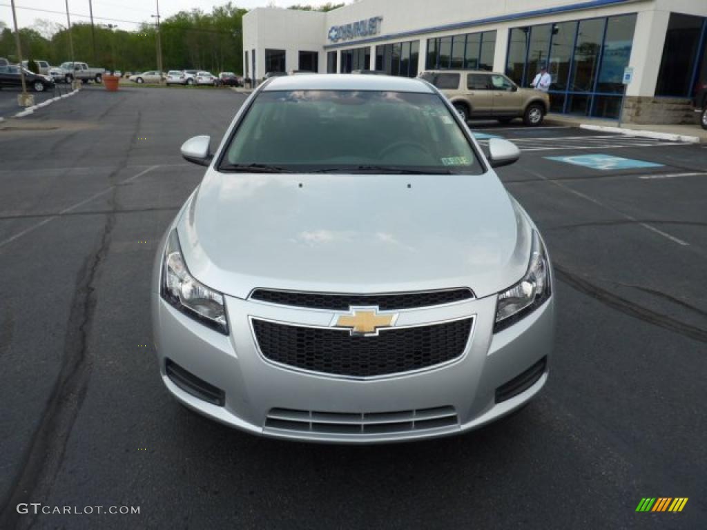 2011 Cruze LT - Silver Ice Metallic / Jet Black photo #2