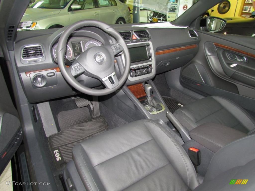 Titan Black Interior 2012 Volkswagen Eos Executive Photo #49301850