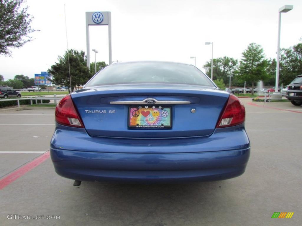 2003 Taurus SE - Patriot Blue Metallic / Medium Graphite photo #4