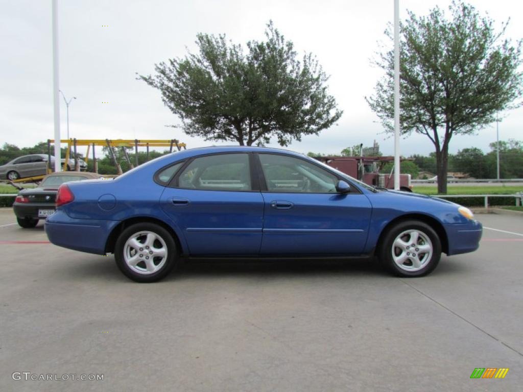 2003 Taurus SE - Patriot Blue Metallic / Medium Graphite photo #6
