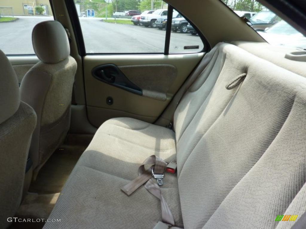 2002 Cavalier LS Sedan - Indigo Blue Metallic / Graphite photo #9