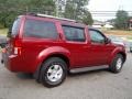 Red Brawn Pearl - Pathfinder SE 4x4 Photo No. 2