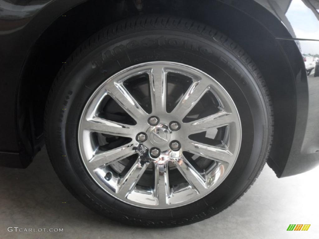 2011 Chrysler 300 Limited Wheel Photo #49304649
