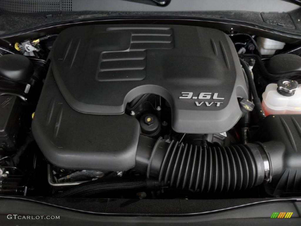 2011 Chrysler 300 Limited 3.6 Liter DOHC 24-Valve VVT Pentastar V6 Engine Photo #49304661