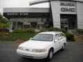 1993 Performance White Ford Taurus GL Wagon  photo #1