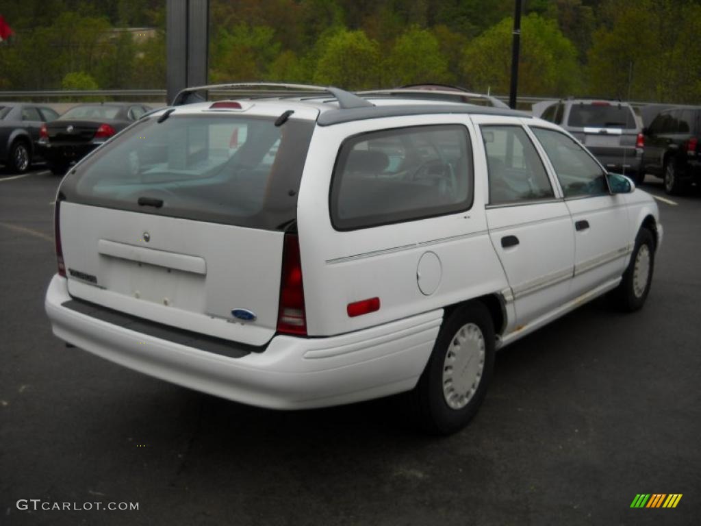 1993 Taurus GL Wagon - Performance White / Dark Blue photo #5