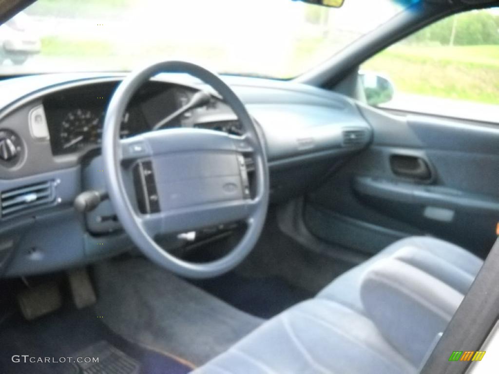 1993 Taurus GL Wagon - Performance White / Dark Blue photo #10
