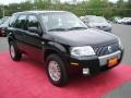 Black - Mariner Convenience 4WD Photo No. 5