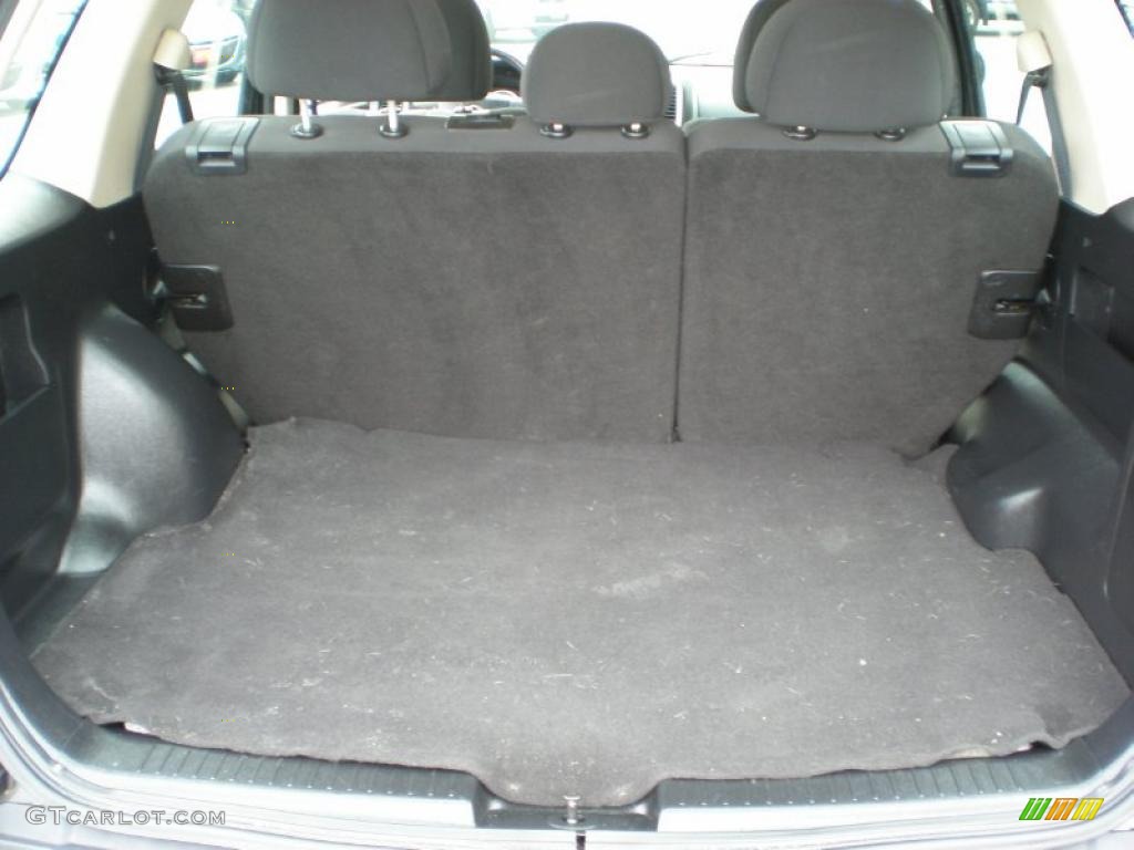 2006 Mercury Mariner Convenience 4WD Trunk Photos