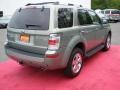 Moss Green - Mariner V6 Premier 4WD Photo No. 6
