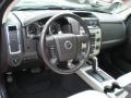 Moss Green - Mariner V6 Premier 4WD Photo No. 10
