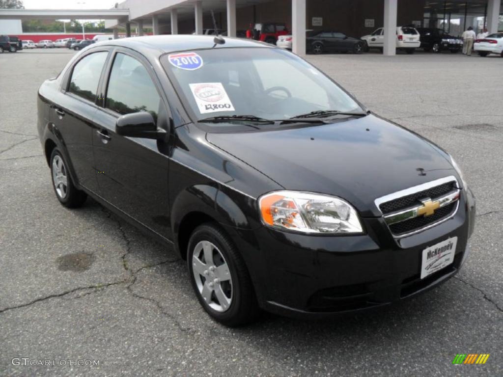 2010 Aveo LT Sedan - Black Granite / Charcoal photo #5