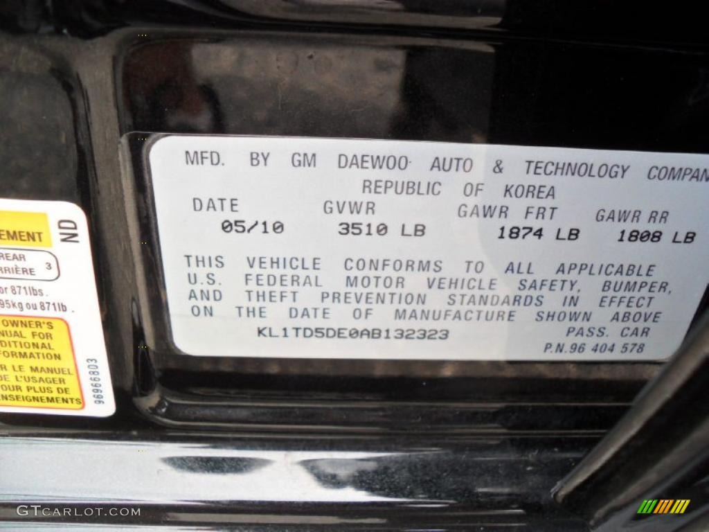 2010 Aveo LT Sedan - Black Granite / Charcoal photo #6