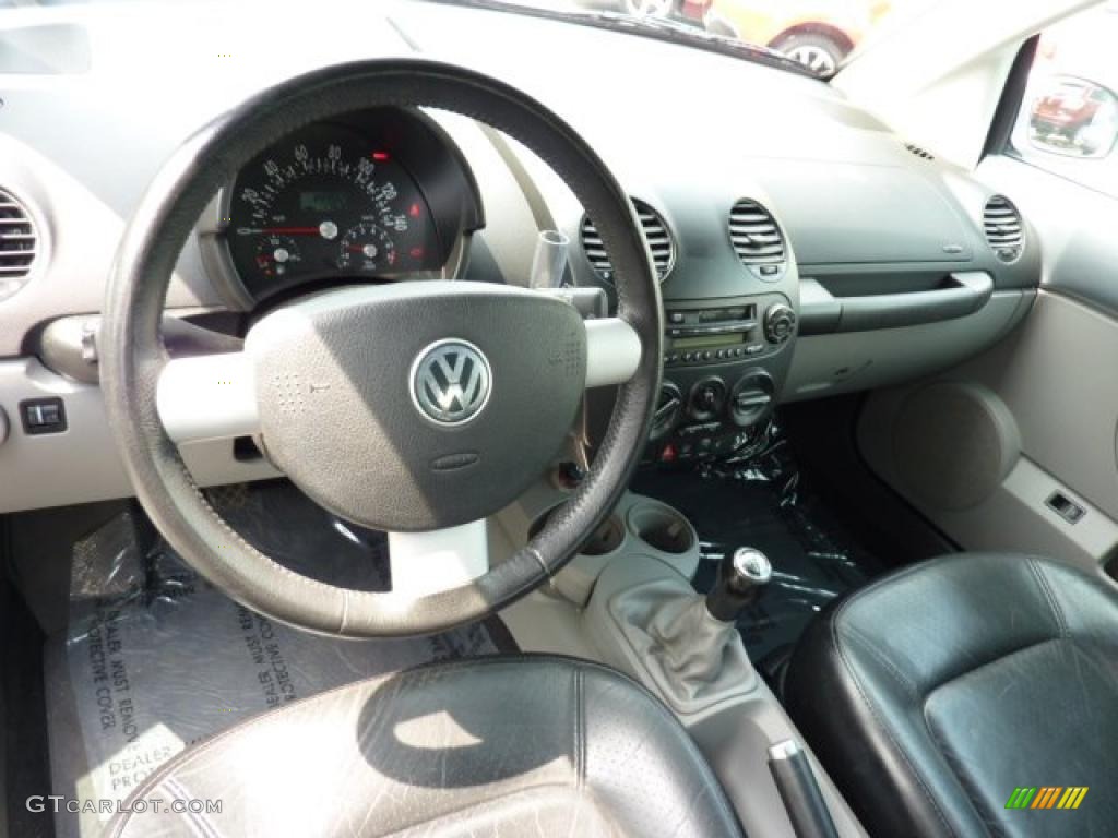 2004 Volkswagen New Beetle Gls Convertible Interior Photo