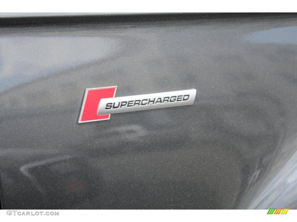 2011 Audi Q7 3.0 TFSI quattro Marks and Logos Photos