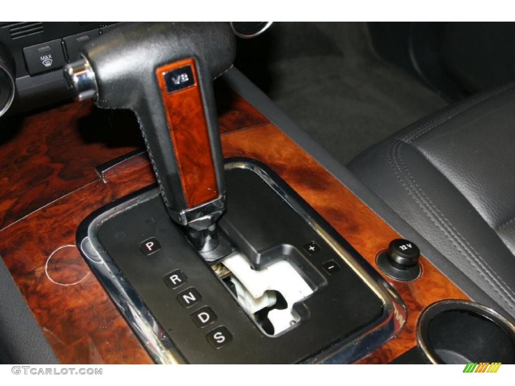 2004 Volkswagen Touareg V8 6 Speed Automatic Transmission Photo #49310136