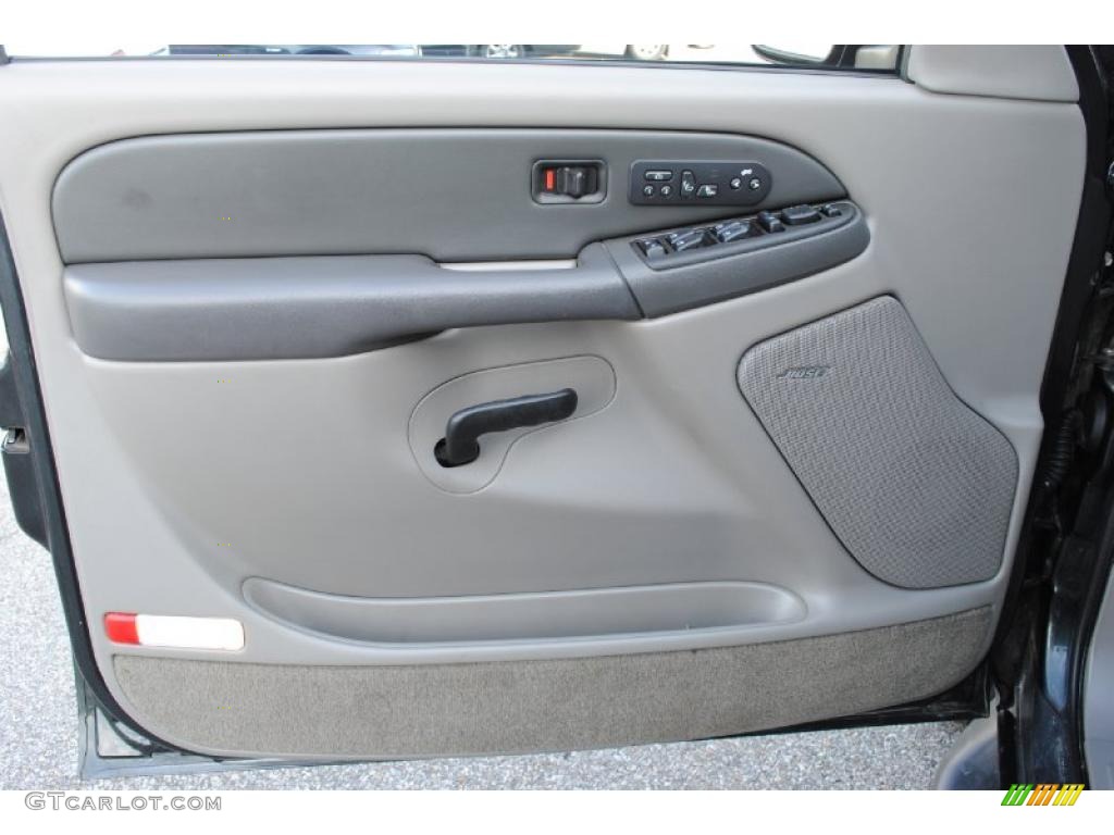 2003 GMC Yukon SLT Pewter/Dark Pewter Door Panel Photo #49311060