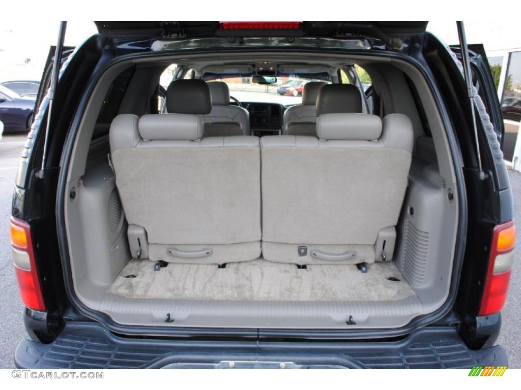 2003 GMC Yukon SLT Trunk Photo #49311405