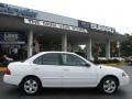 Cloud White - Sentra 1.8 Photo No. 4