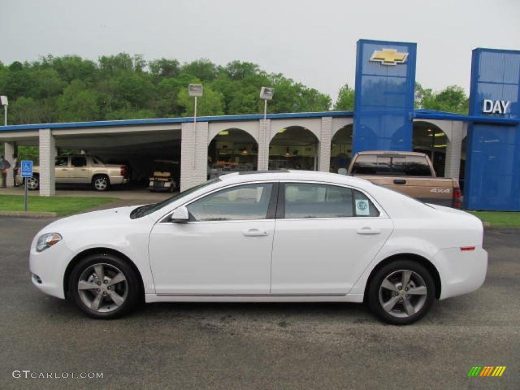 2011 Malibu LT - Summit White / Ebony photo #2