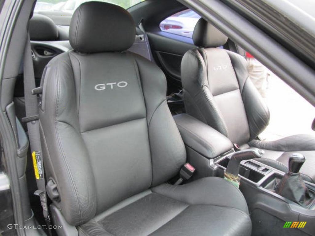 Black Interior 2005 Pontiac GTO Coupe Photo #49312464