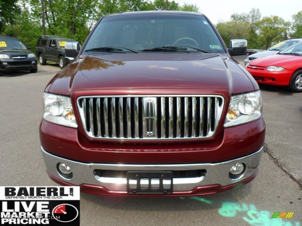 2006 Mark LT SuperCrew 4x4 - Dark Toreador Red Metallic / Dove Grey photo #2