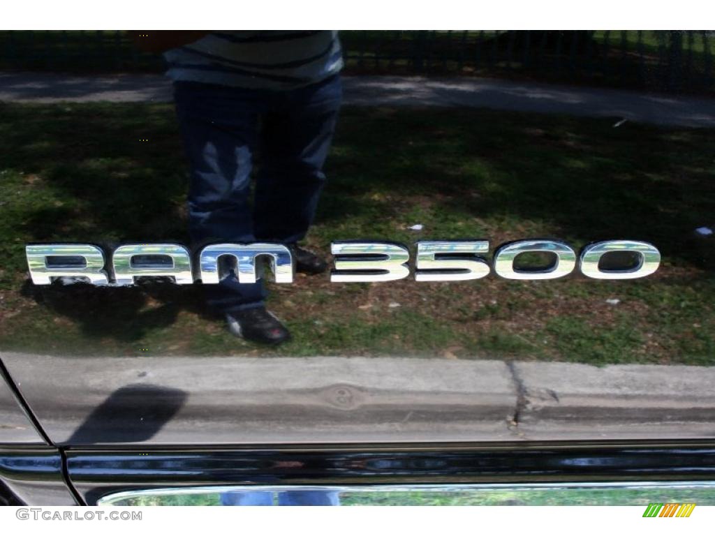 2004 Ram 3500 ST Quad Cab 4x4 Dually - Black / Taupe photo #48