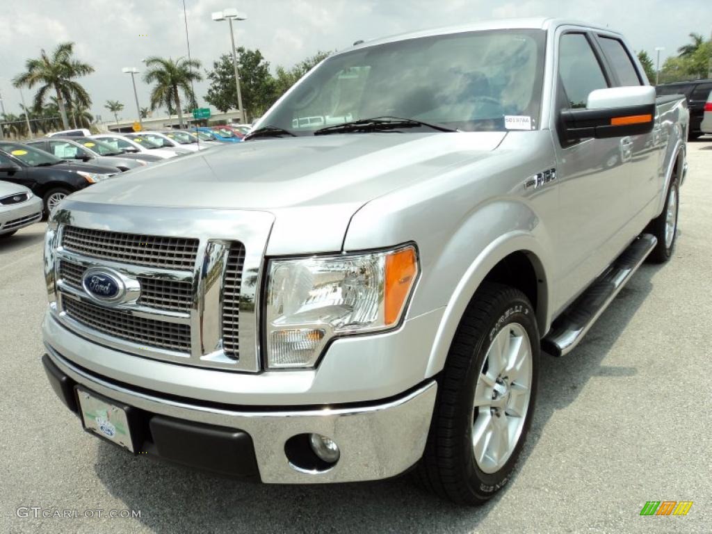 2010 F150 Lariat SuperCrew - Ingot Silver Metallic / Black photo #13