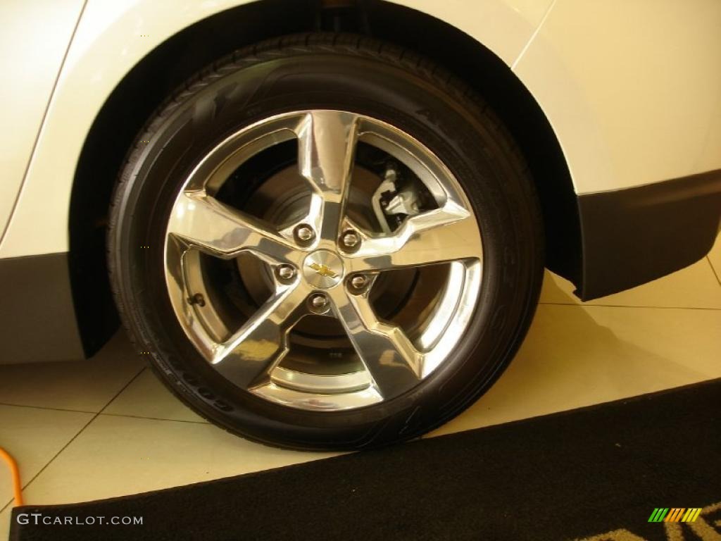 2011 Chevrolet Volt Hatchback Wheel Photo #49315485