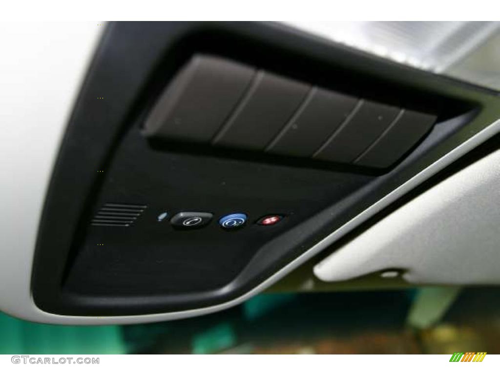 2007 Terraza CX - Polar Blue Metallic / Medium Gray photo #13