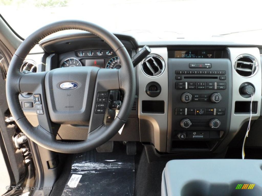 2011 F150 XLT SuperCrew - Tuxedo Black Metallic / Steel Gray photo #26