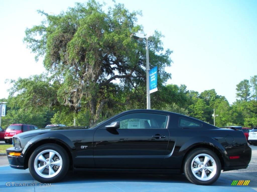 Black 2008 Ford Mustang GT Deluxe Coupe Exterior Photo #49319148