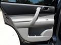2011 Magnetic Gray Metallic Toyota Highlander V6  photo #21