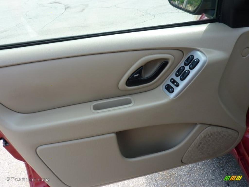 2007 Ford Escape Limited Door Panel Photos